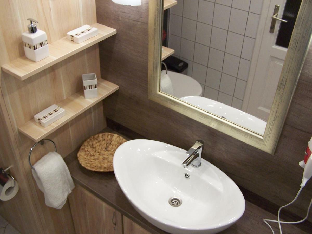 Orchidea Central Apartment Budapest Esterno foto